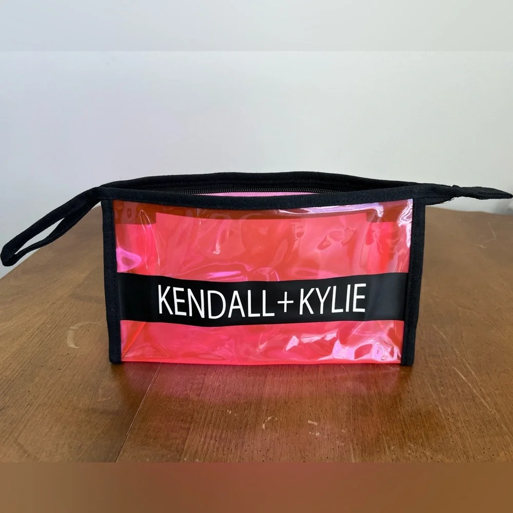 Kendall + Kylie Neon Pink Clear PVC Toiletry Makeup Bag‎ Cosmetic Pouch Wristlet